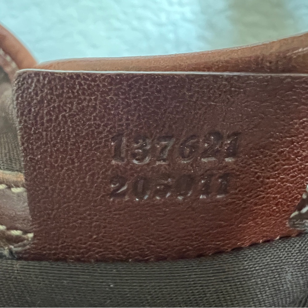 GUCCI Canvas Pelham bag - Large - Picture 3 of 16